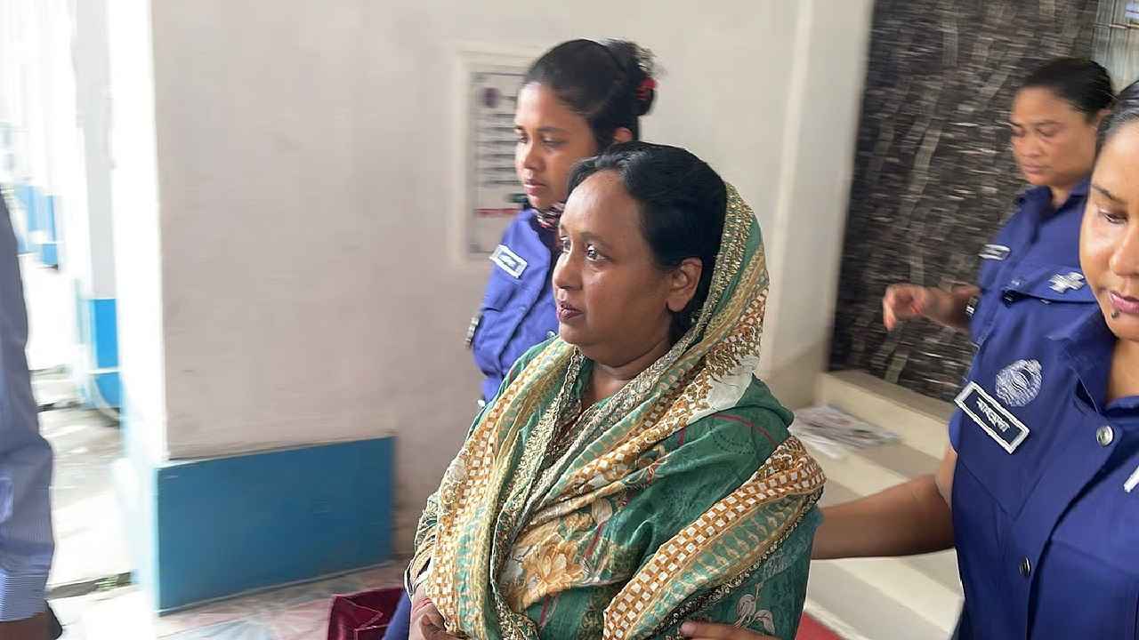 সাবেক মেয়র আইভীর জামিন স্থগিত চেয়ে আবেদন