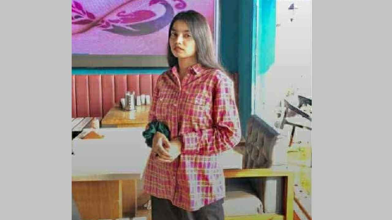 ৭ কলেজের খাতা মূল্যায়নে অনিয়ম, অভিযুক্ত ব্যক্তির পরিচয় প্রকাশ