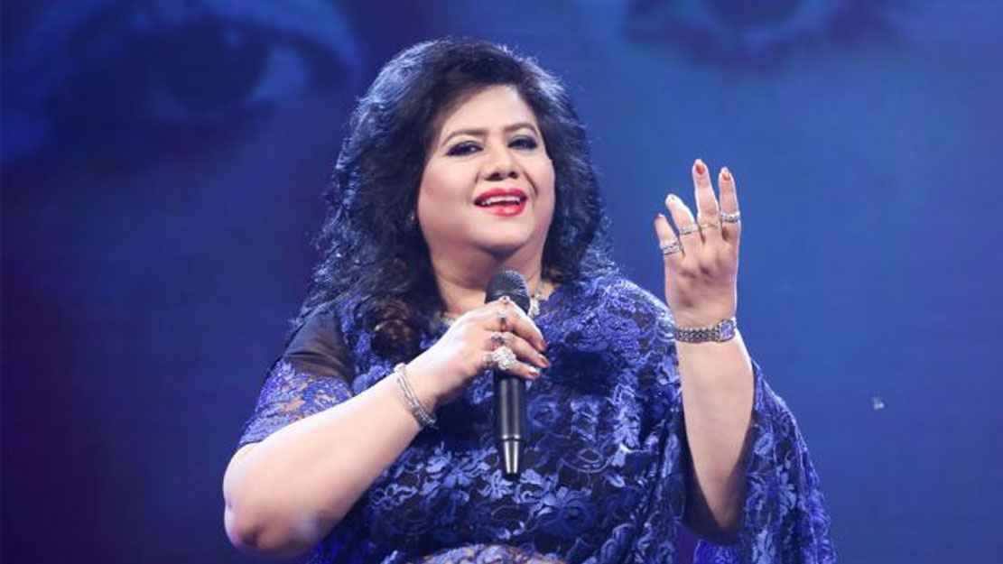 ‘রুনাকে দিয়ে দাও, ফারাক্কার সব পানি নিয়ে যাও’