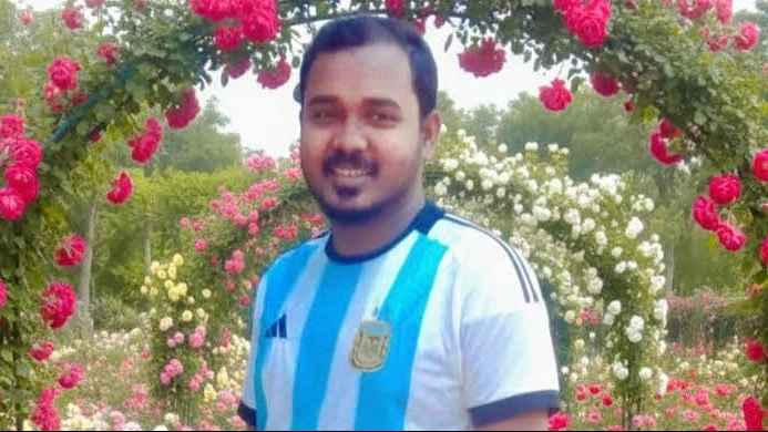 দুর্ঘটনায় প্রাণ গেল এনজিওকর্মীর, শুক্রবার ছিল বিয়ের তারিখ ঠিক করার কথা