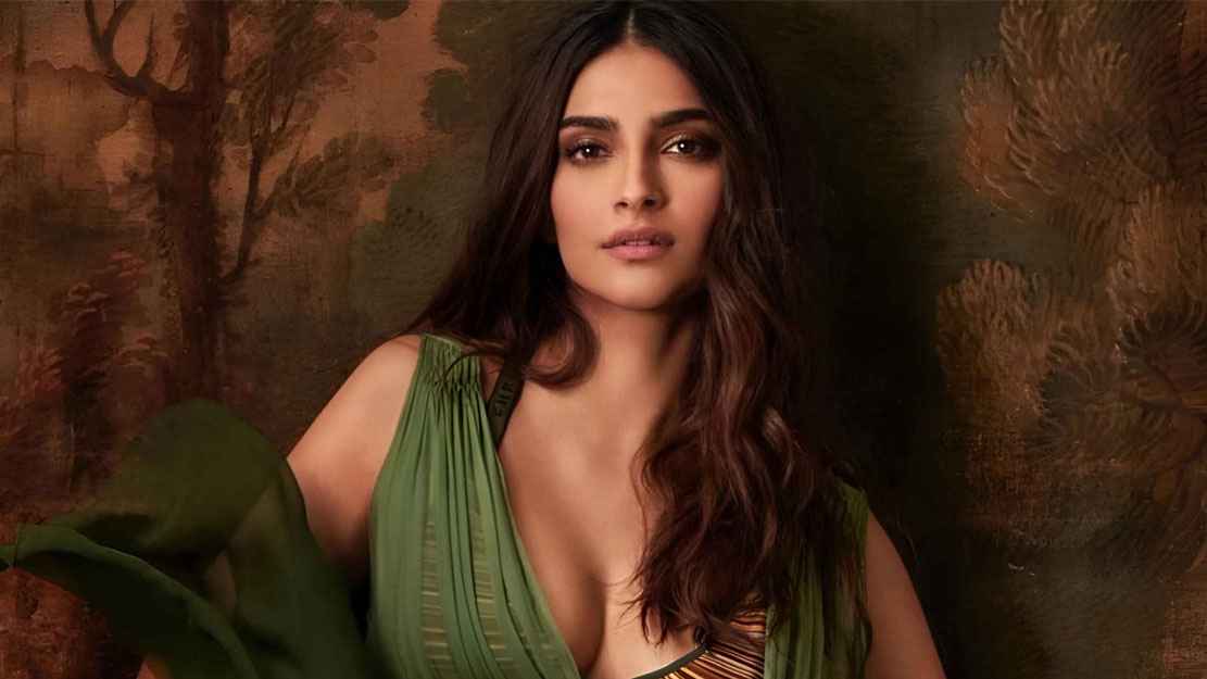 ফের মা হচ্ছেন সোনম, অভিনেত্রীর স্বামী বললেন ‘ঝামেলা’