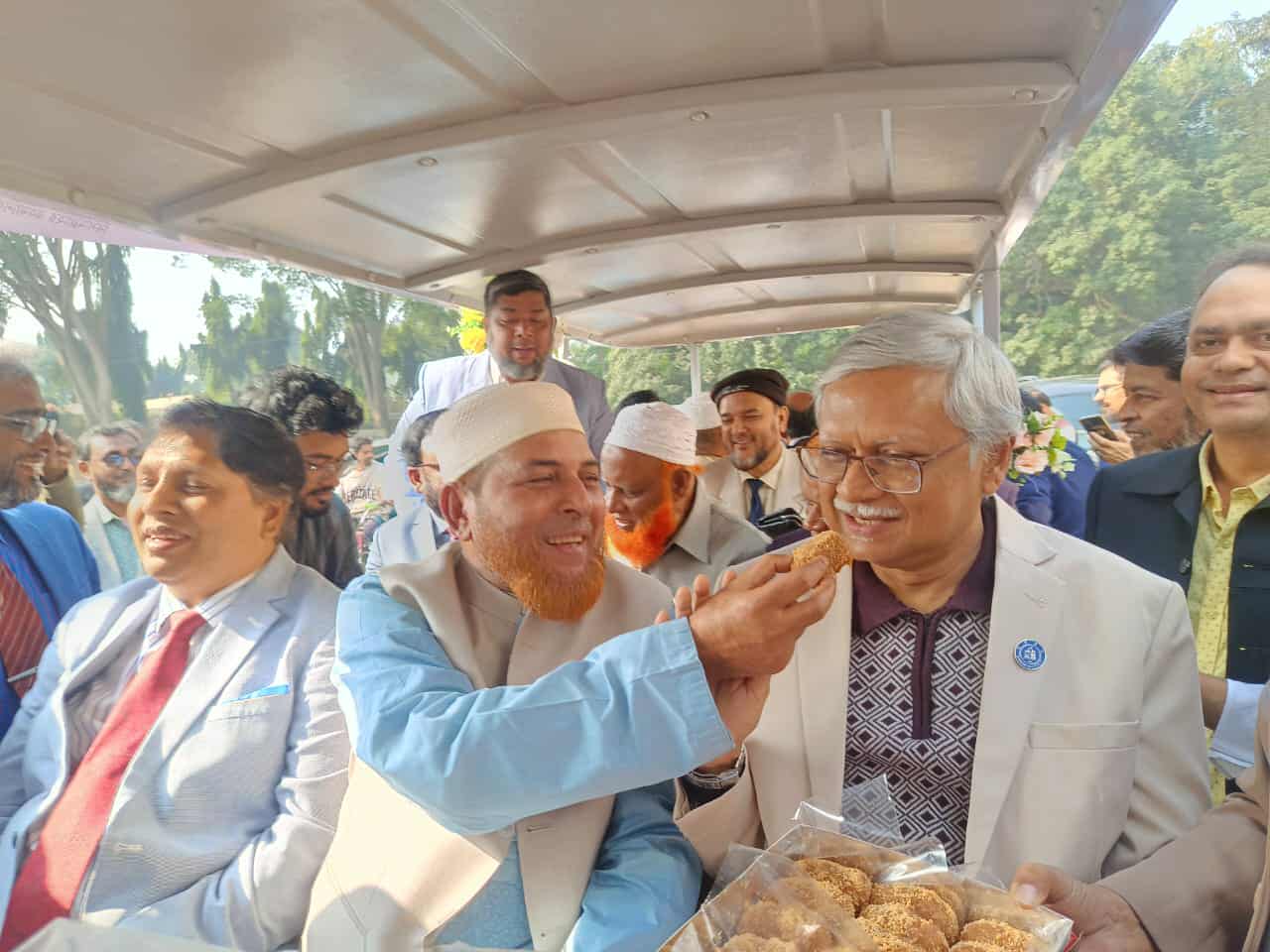 thumbnail_1000150438