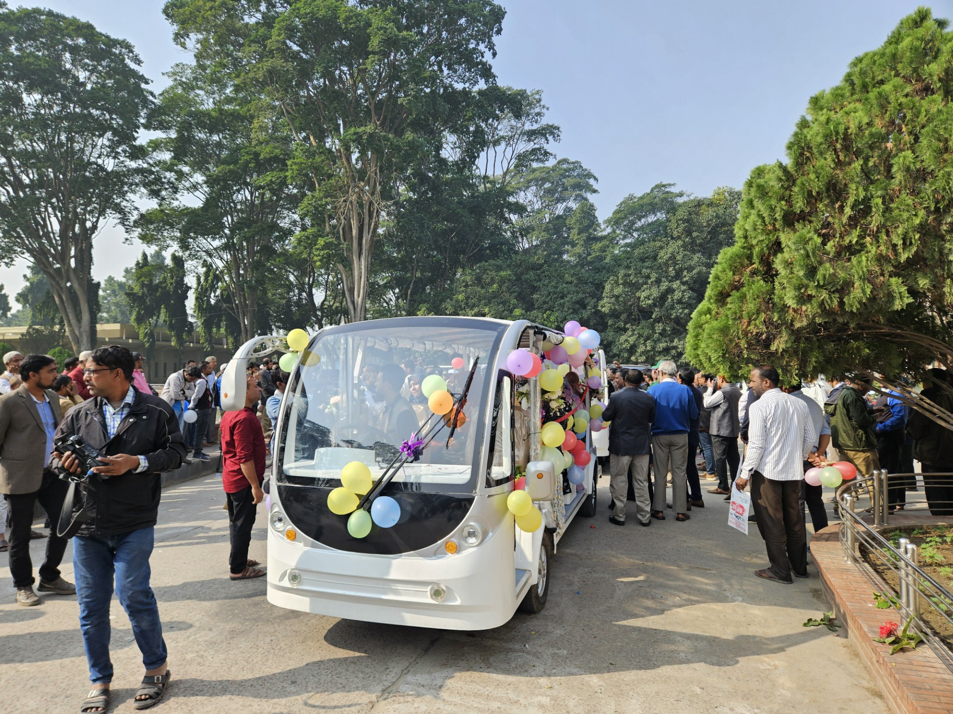 thumbnail_1000150439