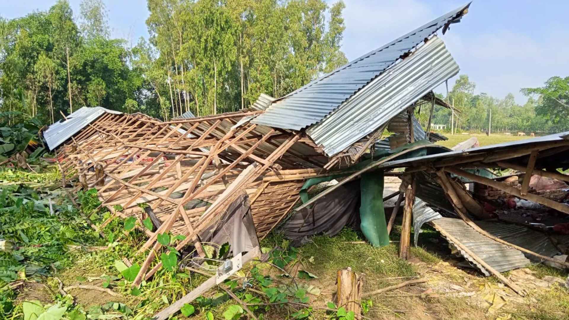 হবিগঞ্জে জমি দখলকে কেন্দ্র করে হামলা-ভাঙচুর