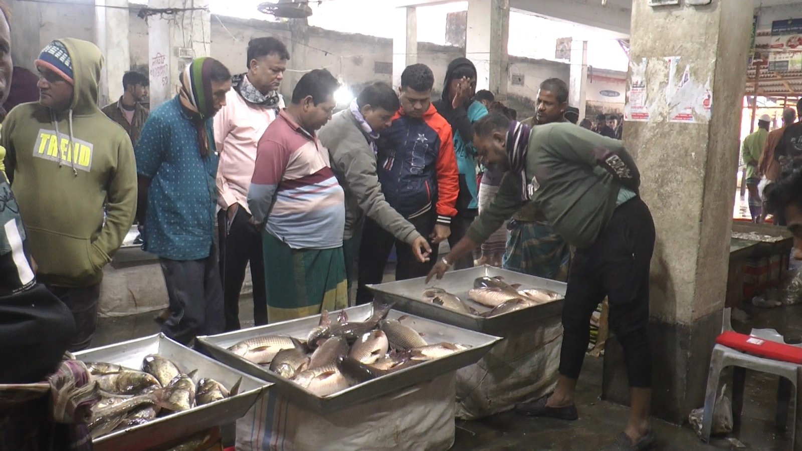 thumbnail_Madaripur_25-11-25_(FISH_BAZAR)_Pic_(10)