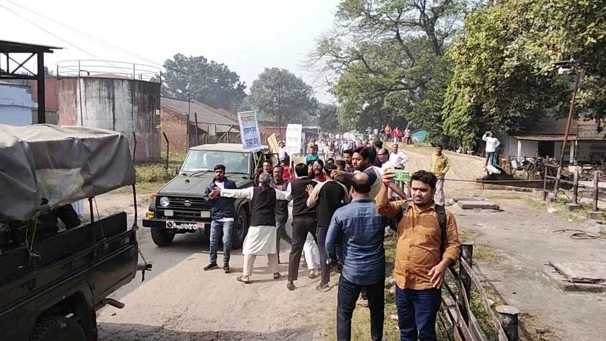 দর্শনায় কেরু শ্রমিক-কর্মচারী ইউনিয়নের নির্বাচন নিয়ে সংঘর্ষ