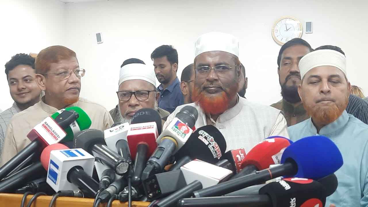 ইসলামী ব্যাংকের সঙ্গে জামায়াতের সম্পর্ক নেই: গোলাম পরওয়ার