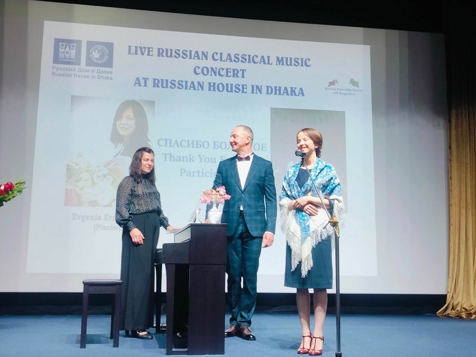 1cfcf46c-ef4a-4953-b12d-34a9271f983f 1cfcf46c-ef4a-4953-b12d-34a9271f983f