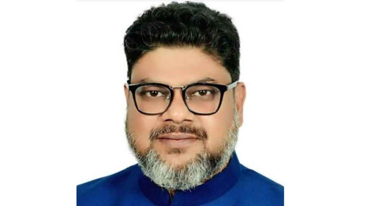 নওগাঁর সাবেক এমপি ওমর ফারুক গ্রেফতার