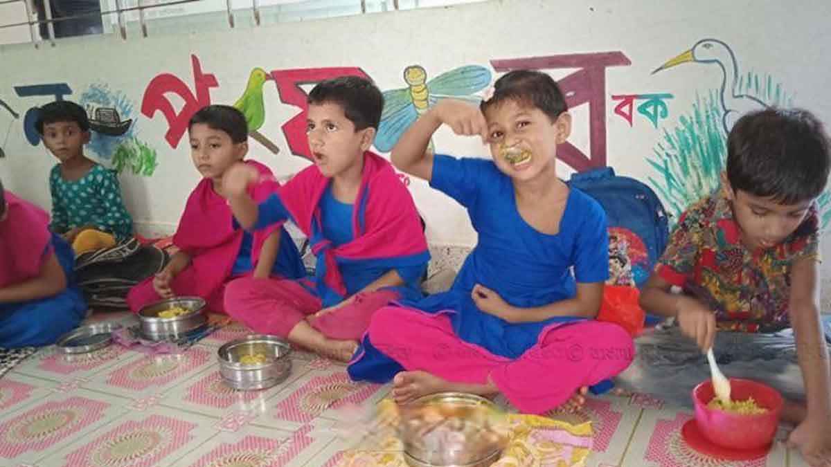 প্রাথমিকের মিড ডে মিল চালু হচ্ছে ১৭ নভেম্বর
