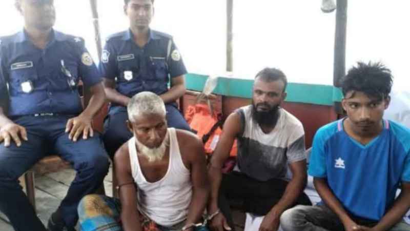 নিষেধাজ্ঞা অমান্য মাছ শিকার, দুই জেলের কারাদণ্ড