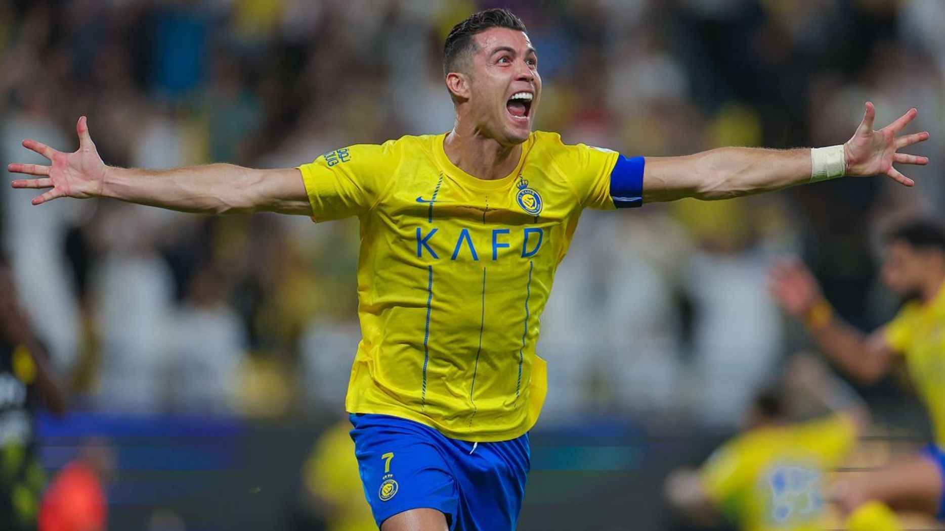 নতুন এক বিশ্বরেকর্ড গড়লেন রোনালদো