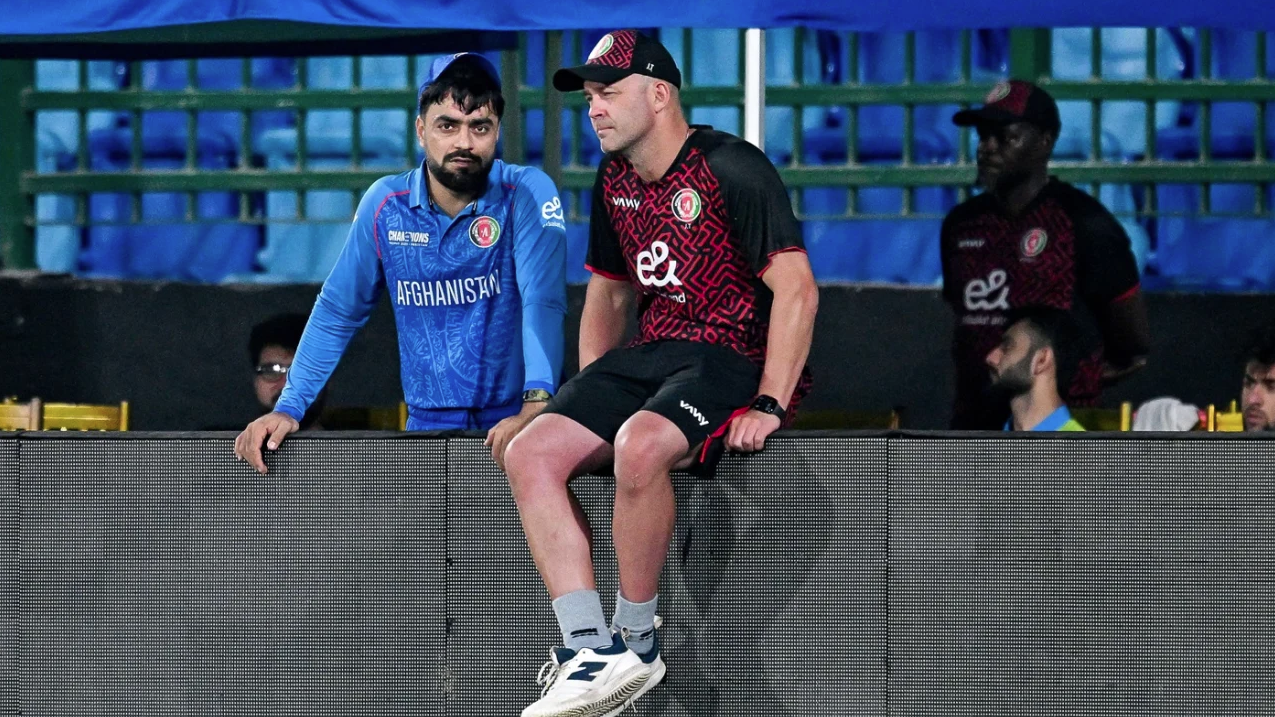 দল নির্বাচন প্রসঙ্গে বোর্ড কর্তাদের নিয়ে বোমা ফাটালেন প্রধান কোচ