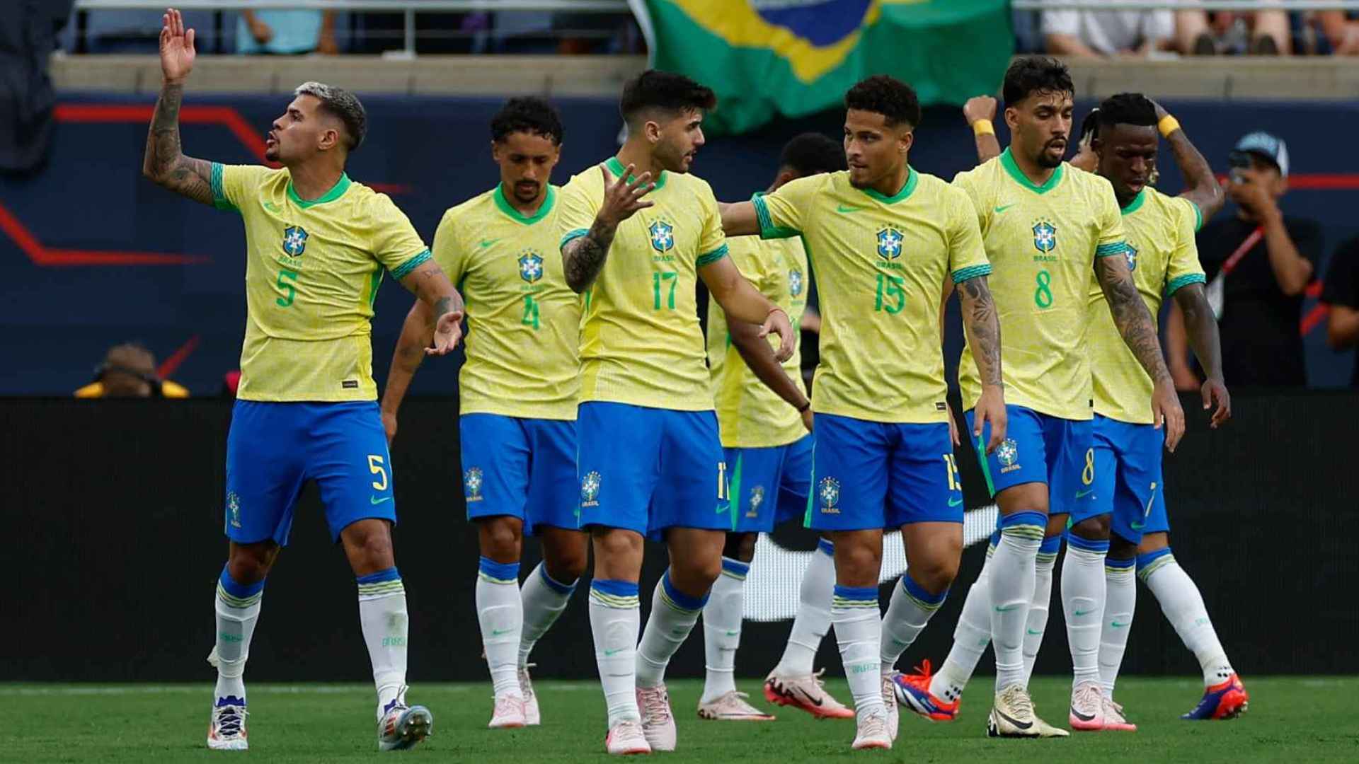 চমক রেখে দল ঘোষণা ব্রাজিলের