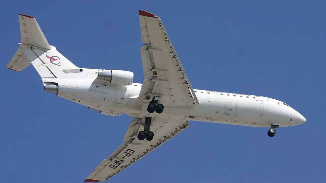 নিজস্ব প্রযুক্তিতে বিমান তৈরি করলো ইরান