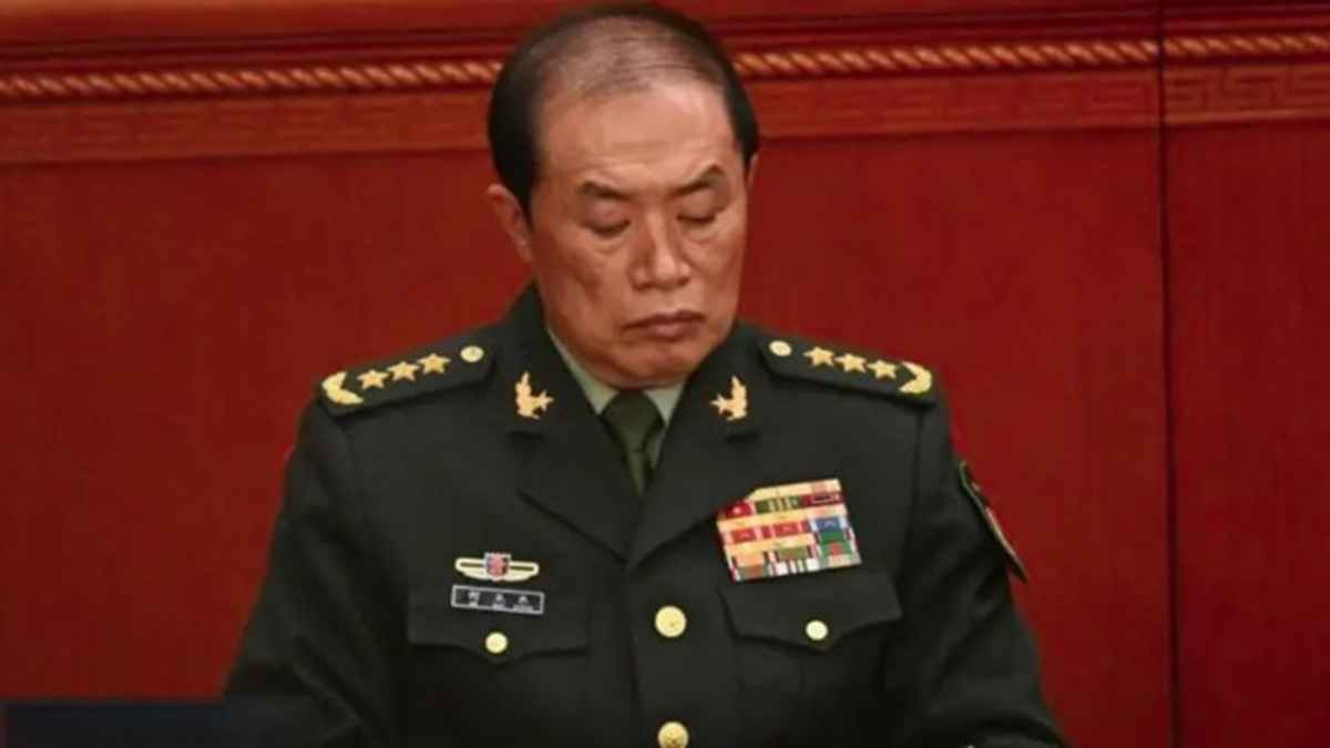 দ্বিতীয় শীর্ষ কর্মকর্তাসহ চীনের ৯ জেনারেল বরখাস্ত