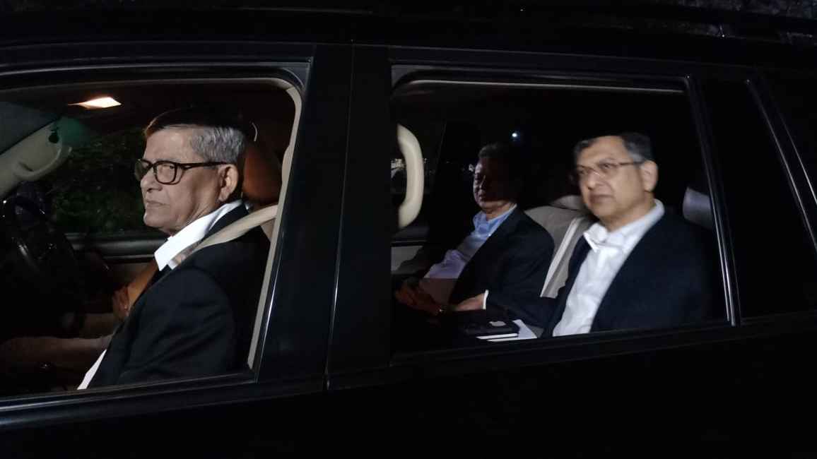 যমুনায় ঢোকার আগে সাংবাদিকদের যা বললেন বিএনপির সালাহউদ্দিন