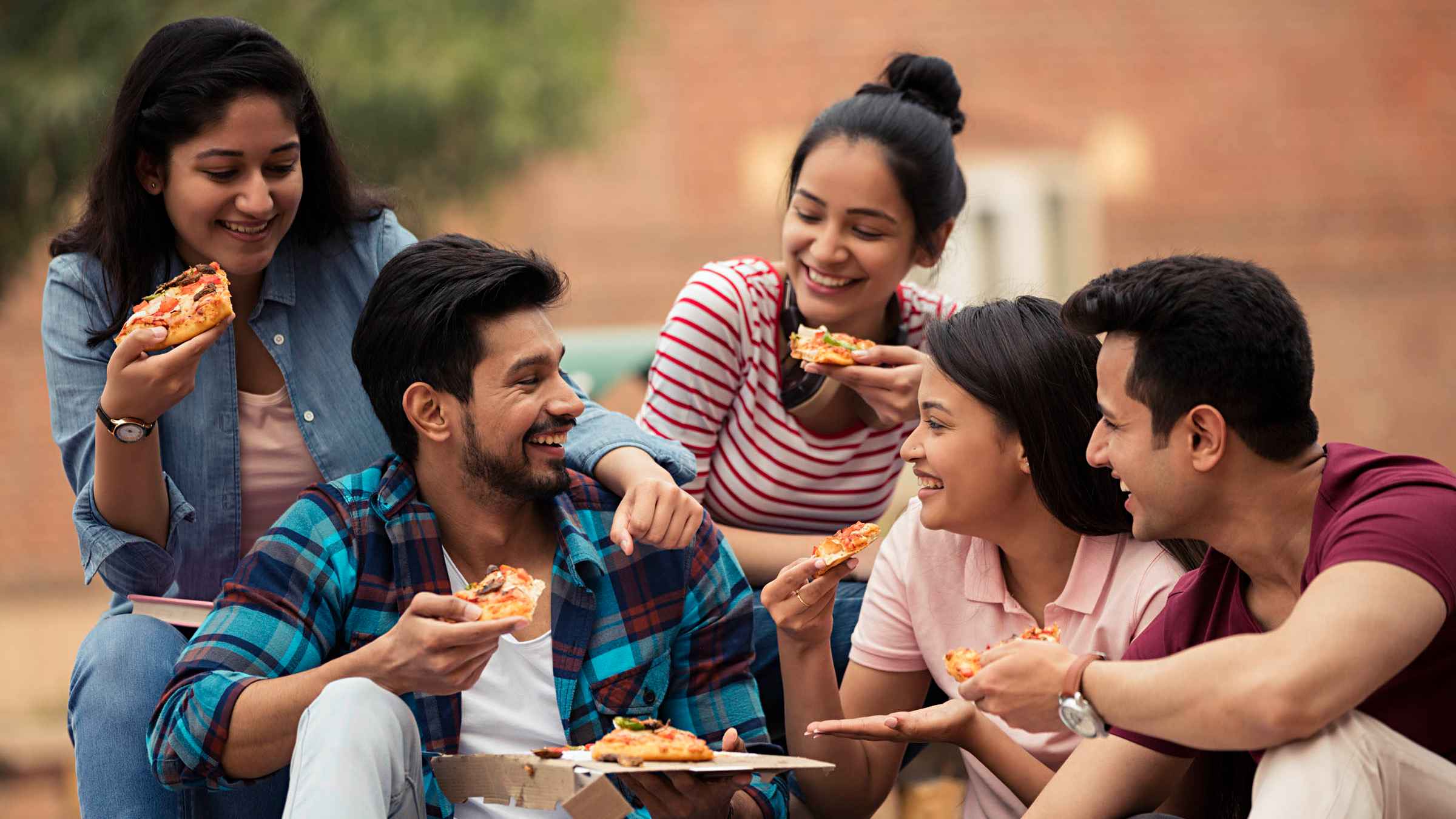 এক মাস ফাস্টফুড থেকে দূরে থাকলে শরীরে যা ঘটবে