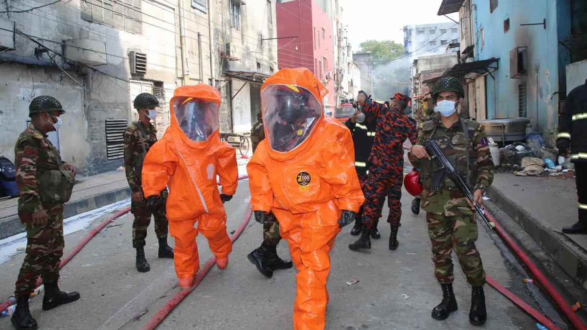 সেই কেমিক্যাল গোডাউনের দরজা ভাঙা হয়েছে