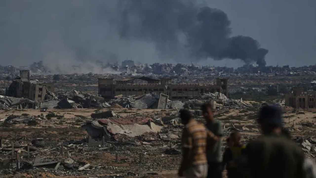 গাজায় যুদ্ধবিরতিতে ট্রাম্পের প্রস্তাবে আংশিক সম্মতি হামাসের