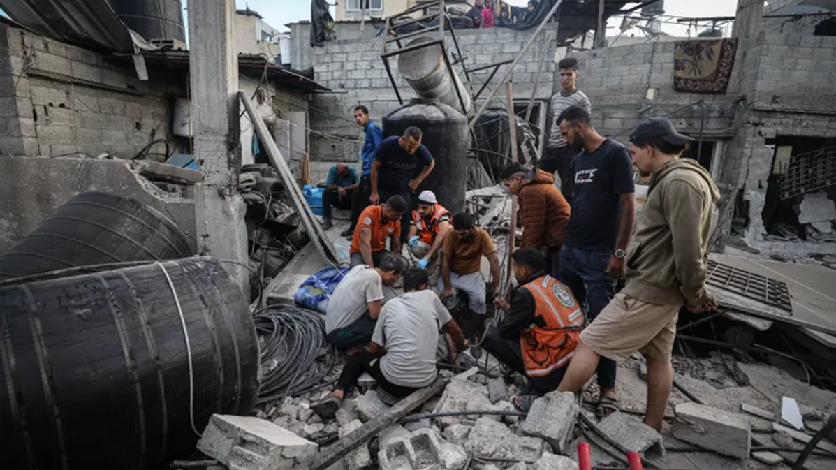 শতাধিক ফিলিস্তিনিকে হত্যার পর গাজায় ফের যুদ্ধবিরতি ঘোষণা ইসরায়েলের