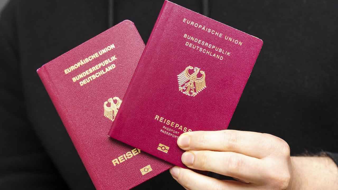 কঠিন হলো জার্মানিতে নাগরিকত্ব পাওয়া