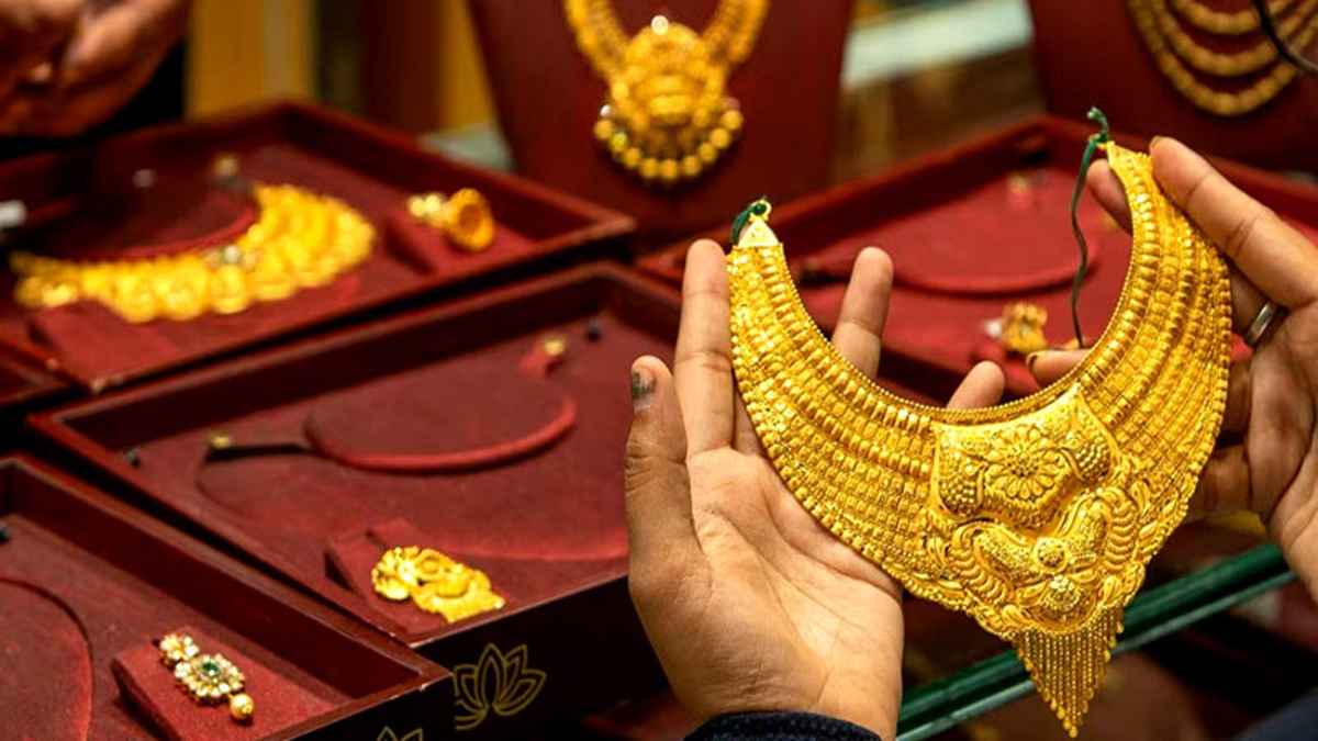 স্বর্ণের দাম কি শুধু বাংলাদেশেই বাড়ছে?