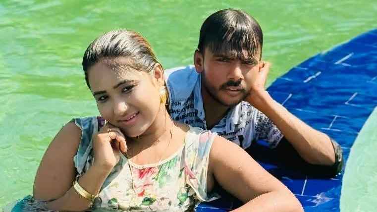 ফের হিরো আলমকে ডিভোর্স দিচ্ছেন রিয়া মনি!