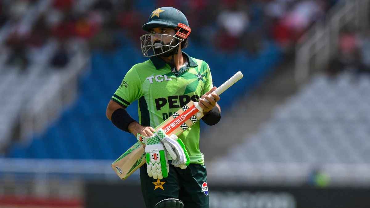 কেন্দ্রীয় চুক্তি প্রত্যাখ্যান করে বাদ পড়ার ব্যখ্যা চাইলেন রিজওয়ান