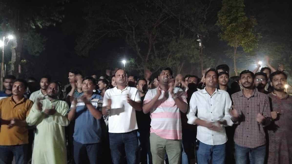 জবি ছাত্রদল নেতা জুবায়ের হত্যার প্রতিবাদে ইবি ছাত্রদলের বিক্ষোভ