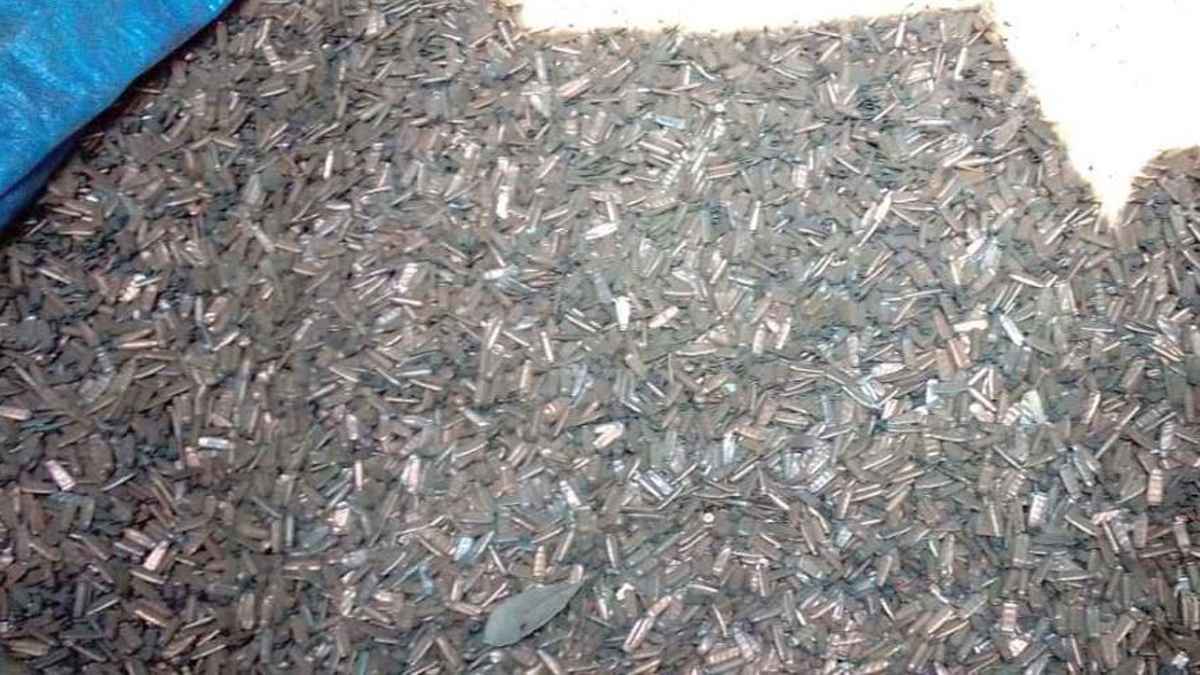 নাটোরে সাড়ে ১৩ টন গুলির খোসা নিয়ে চাঞ্চল্য