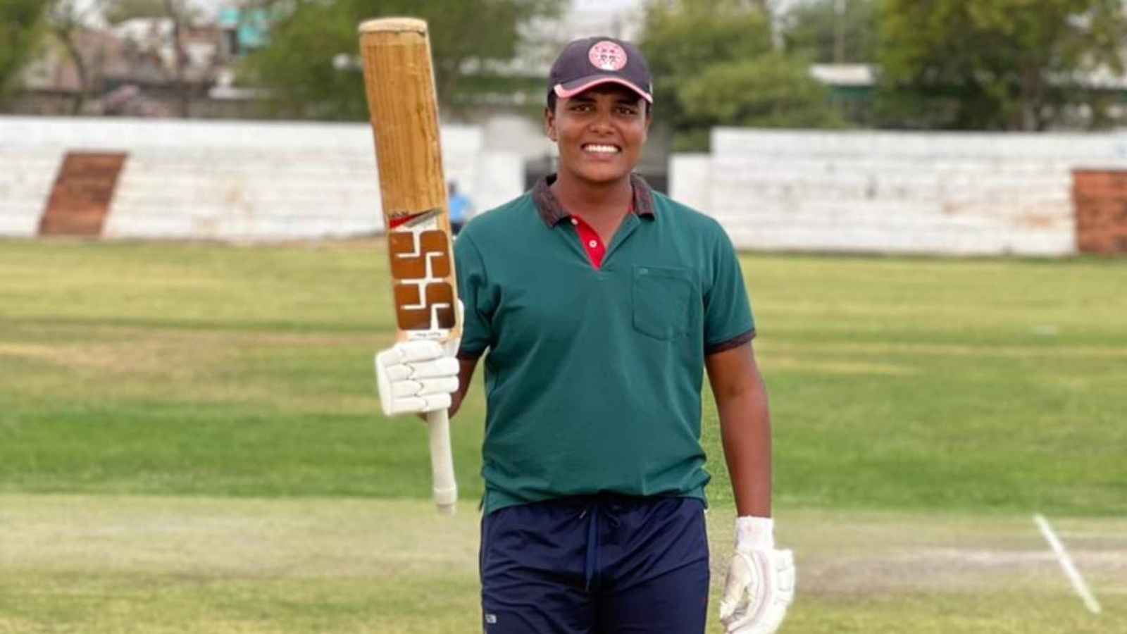 টি-টোয়েন্টিতে দ্রুততম সেঞ্চুরির রেকর্ড ভারতীয় ক্রিকেটারের