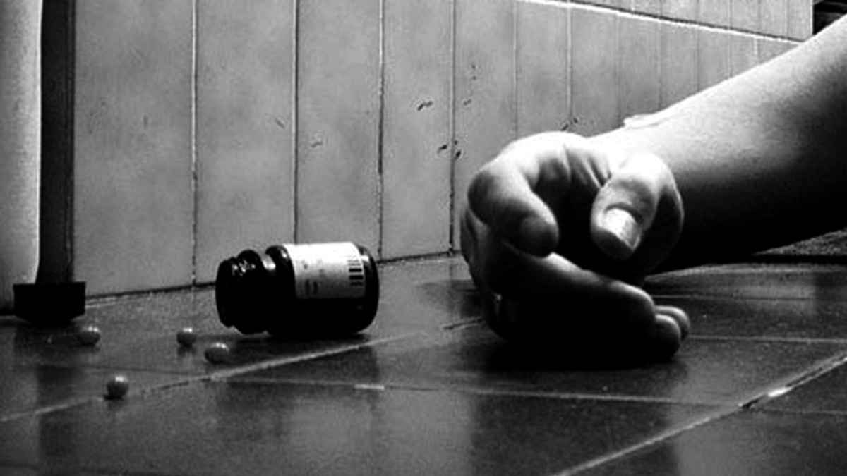 নারায়ণগঞ্জে বিষপানে মা-ছেলের মৃত্যু