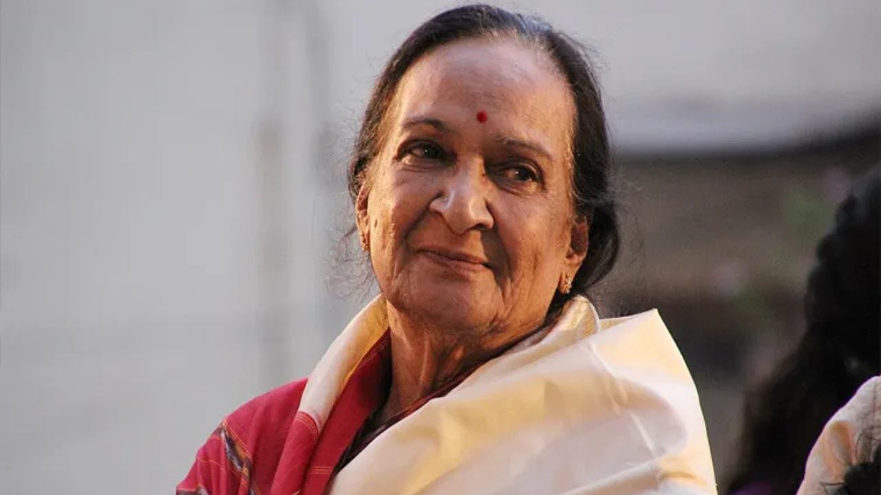 তেলেগু সিনেমার প্রথম প্লেব্যাক গায়িকা মারা গেছেন