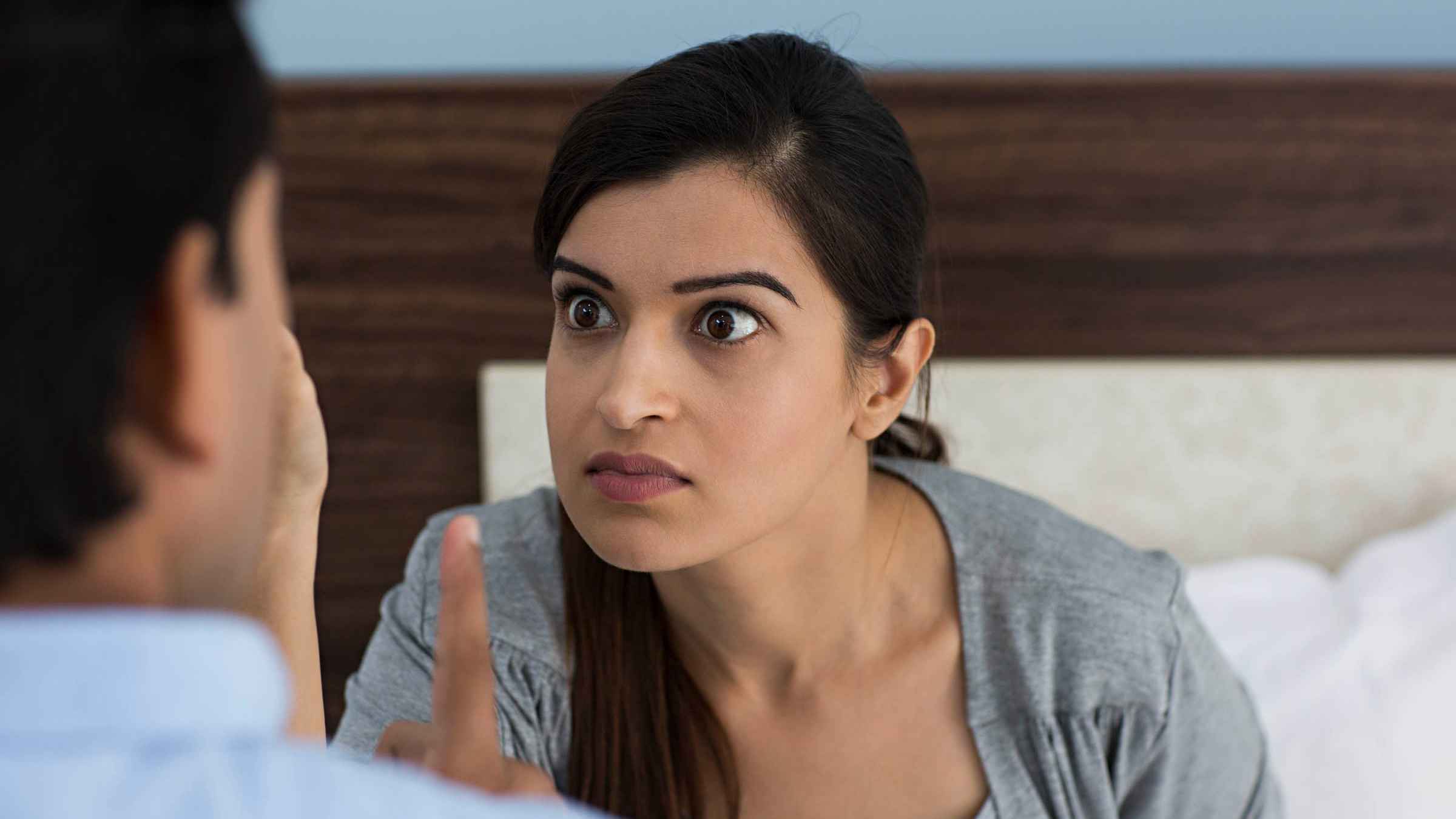 রাগের মাথায় ভুলেও সঙ্গীকে ‘এসব কথা’ বলবেন না