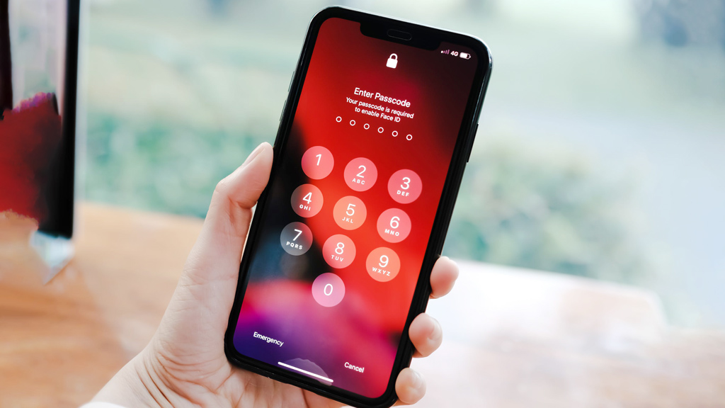 ফোনের পাসওয়ার্ড ভুলে গেলে কীভাবে ফোন আনলক করবেন।