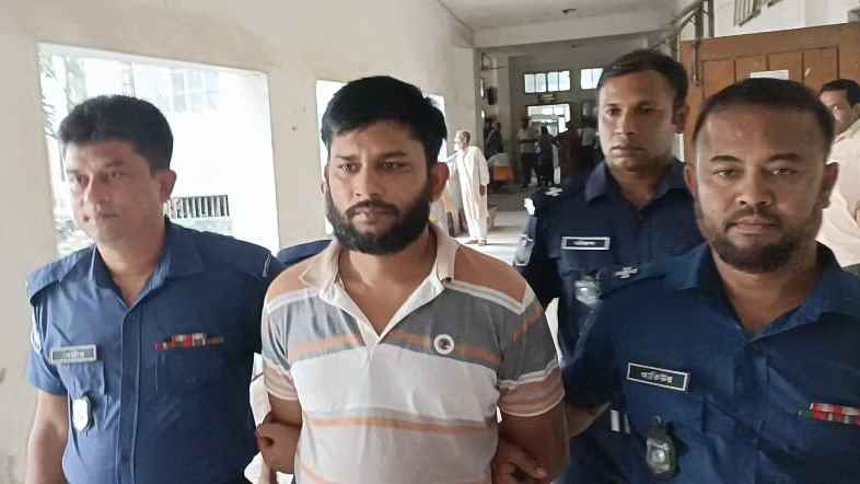 স্ত্রী ও দুই মেয়েকে হত্যার দায়ে যুবকের মৃত্যুদণ্ড