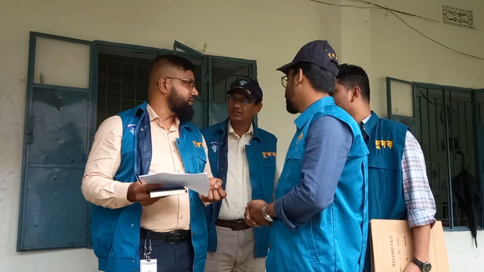 thumbnail_Madaripur_16-10-25_(Dudak_Case_Darga_Sorif)_Pic_(6)