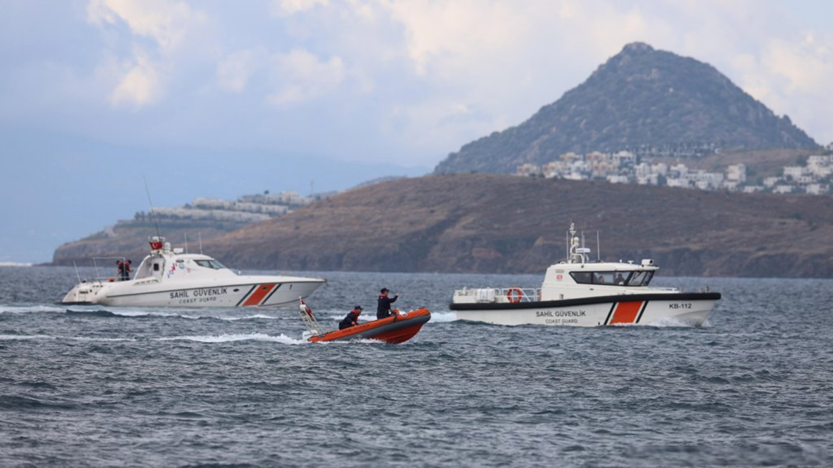 Onlayn buzuq porno Men pornoda mast ayolga boglanib qoldim