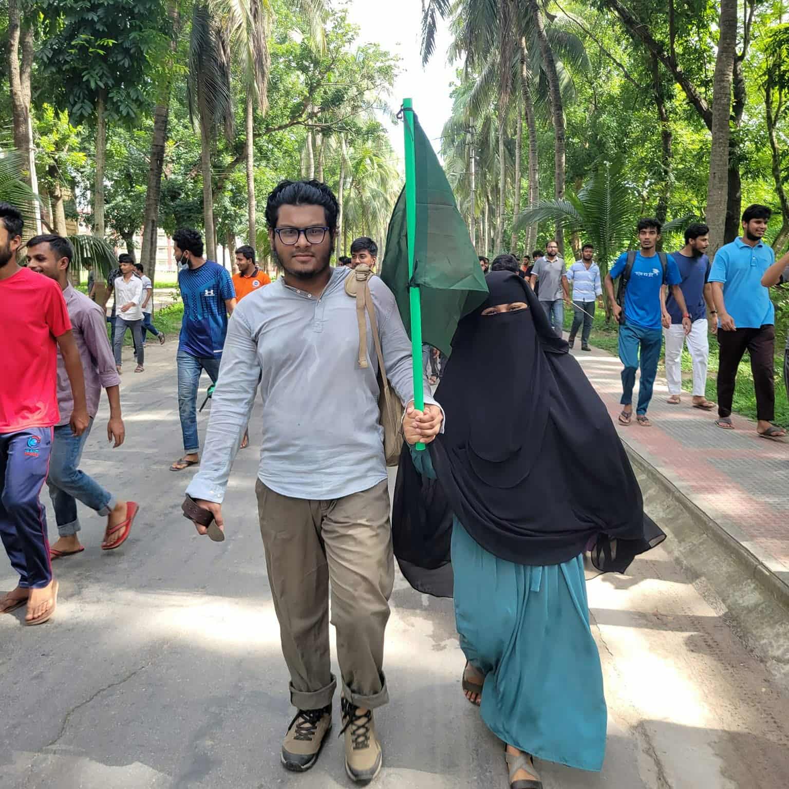 1000121727 1000121727