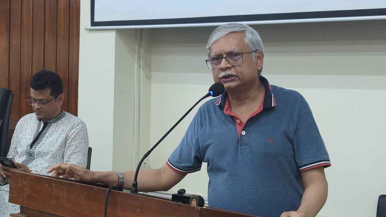 রাকসু নির্বাচনে প্রশাসনের সিদ্ধান্তই পালন করতে হবে: রাবি উপাচার্য