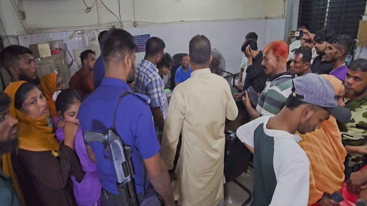 মুন্সিগঞ্জে বিএনপির দুপক্ষের সংঘর্ষে ৮ জন গুলিবিদ্ধ