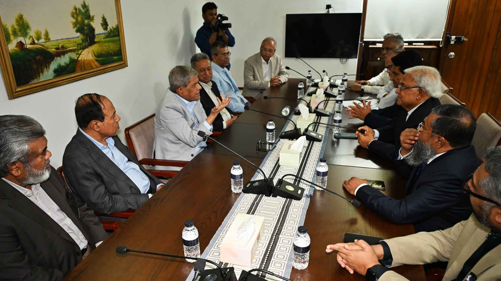 ব্যবসা খাতের উদ্বেগের কথা বিএনপিকে জানালেন ব্যবসায়ীরা