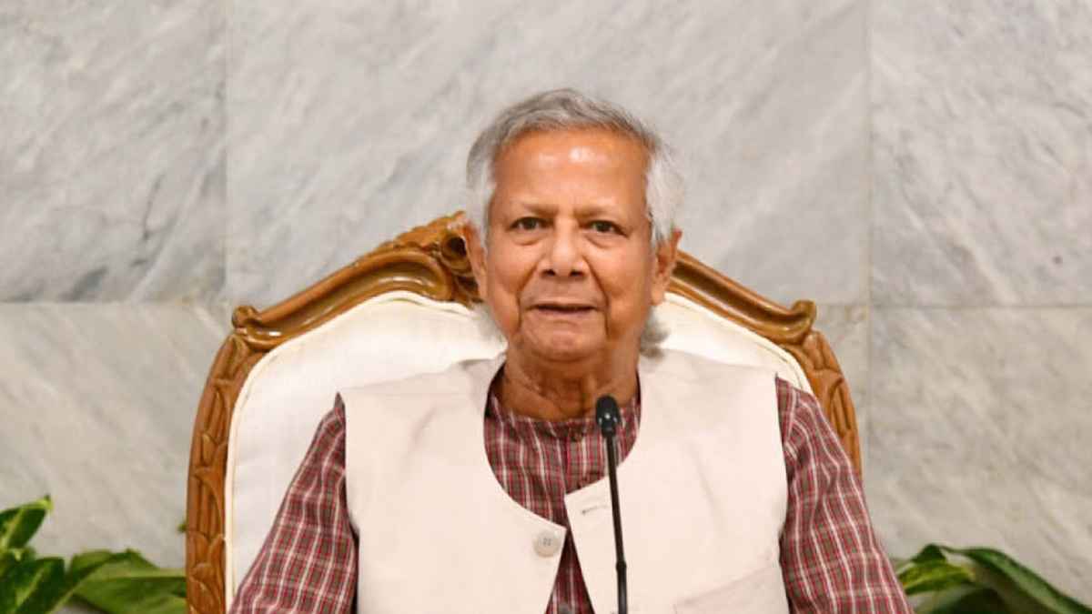 আজ বিকেলে যমুনায় ৭ দলের সঙ্গে প্রধান উপদেষ্টার বৈঠক