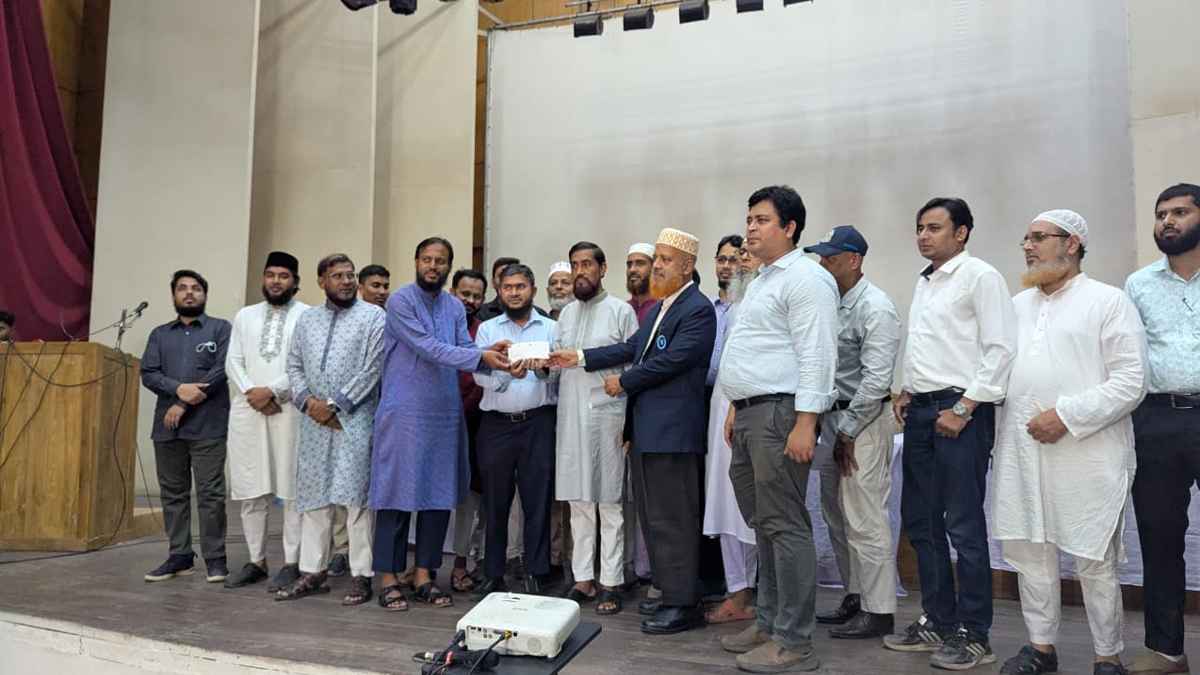 জাতীয় ক্যানসার হাসপাতালে ১ কোটি টাকা অনুদান দিল জামায়াত