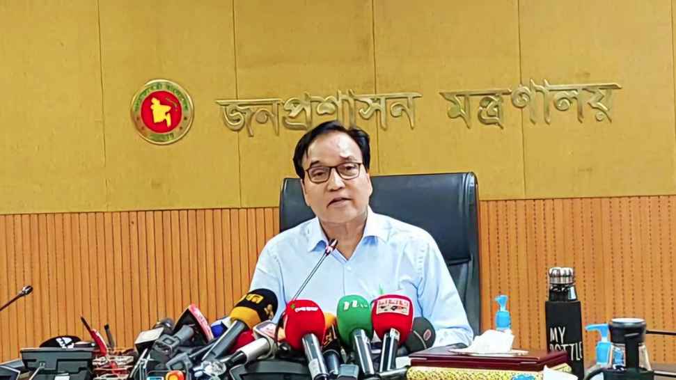 ‘ডিসিদের পদায়ন কখনো লটারির মাধ্যমে হয়নি, এখনো হবে না’