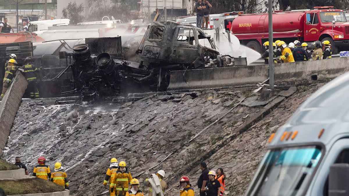 মেক্সিকোতে ট্যাংকার ট্রাক বিস্ফোরণে নিহত ২৫