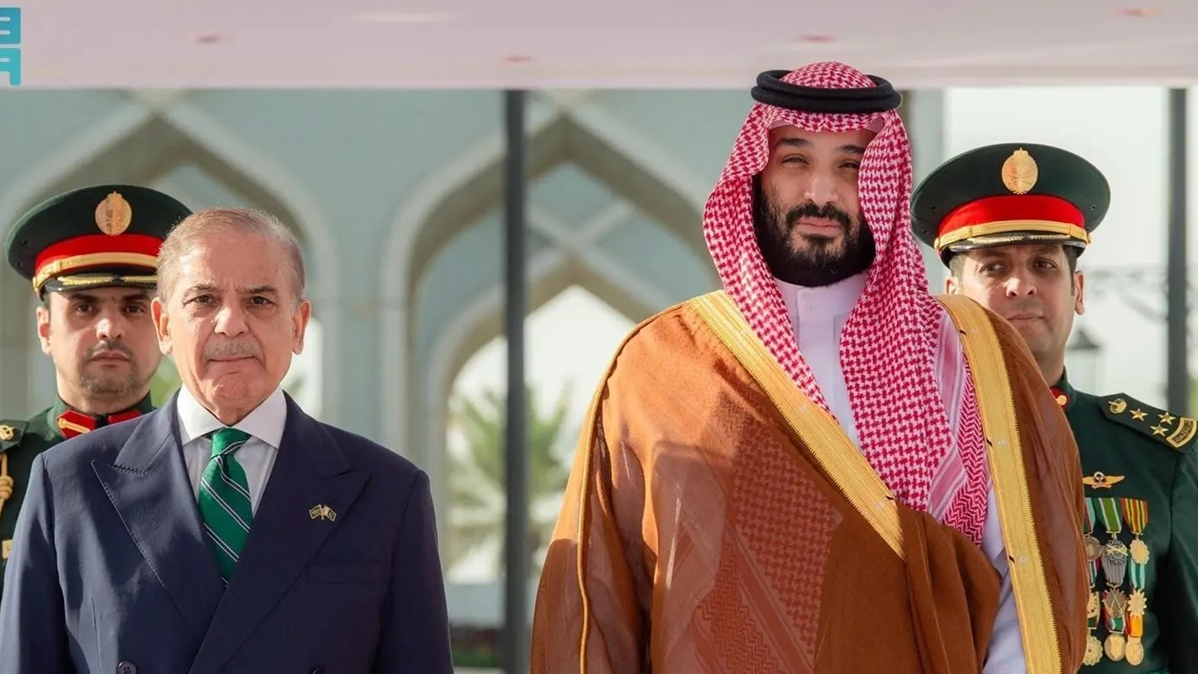 সৌদি-পাকিস্তান প্রতিরক্ষা চুক্তি: যেসব বিষয়ে ভাবতে হবে ভারতকে