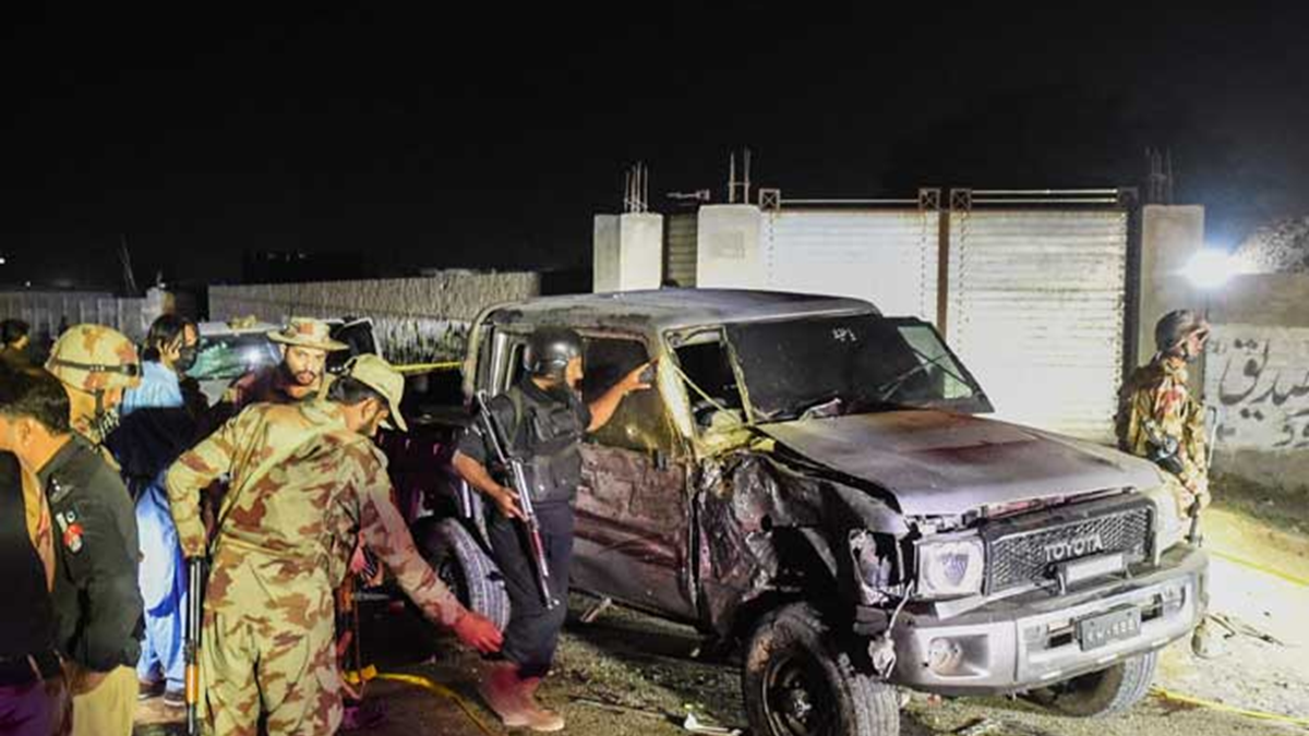 পাকিস্তানে সমাবেশে আত্মঘাতী বোমা হামলায় নিহত বেড়ে ১৫