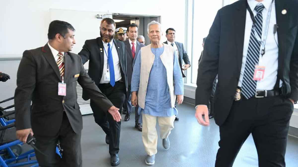 নিউ ইয়র্ক পৌঁছেছেন প্রধান উপদেষ্টাসহ রাজনৈতিক নেতারা